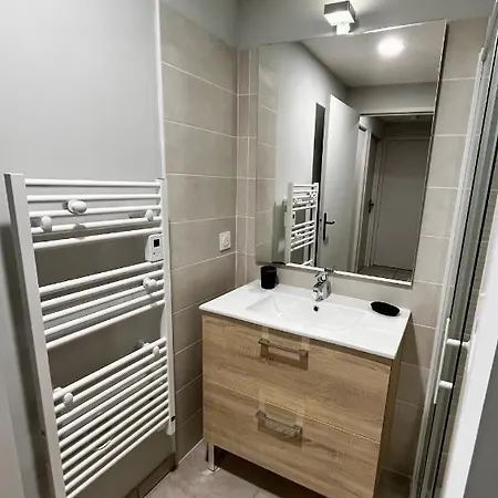 Апартаменты Les Demoiselles De La Tour !