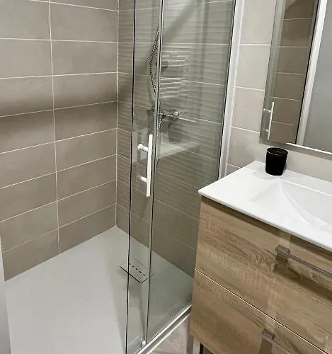 Les Demoiselles De La Tour ! *