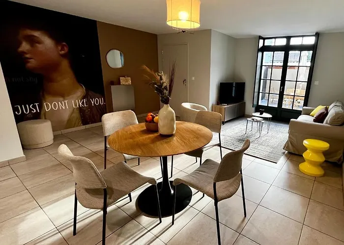 Apartmán Les Demoiselles De La Tour ! *