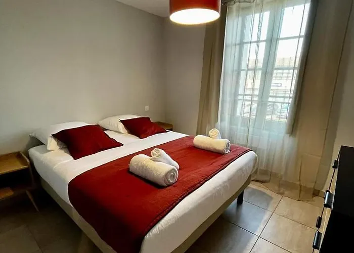 Les Demoiselles De La Tour ! Apartament Carcassonne