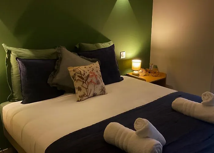 Les Demoiselles De La Tour ! Apartmán