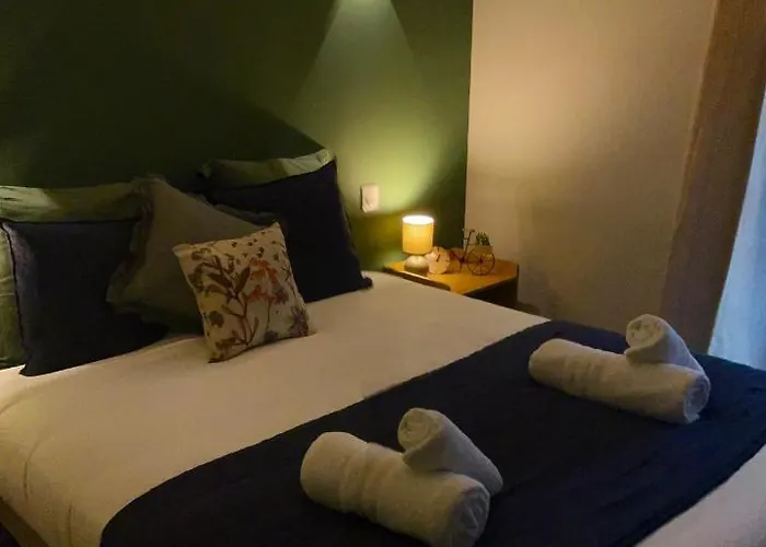 Les Demoiselles De La Tour ! * قرقشونه